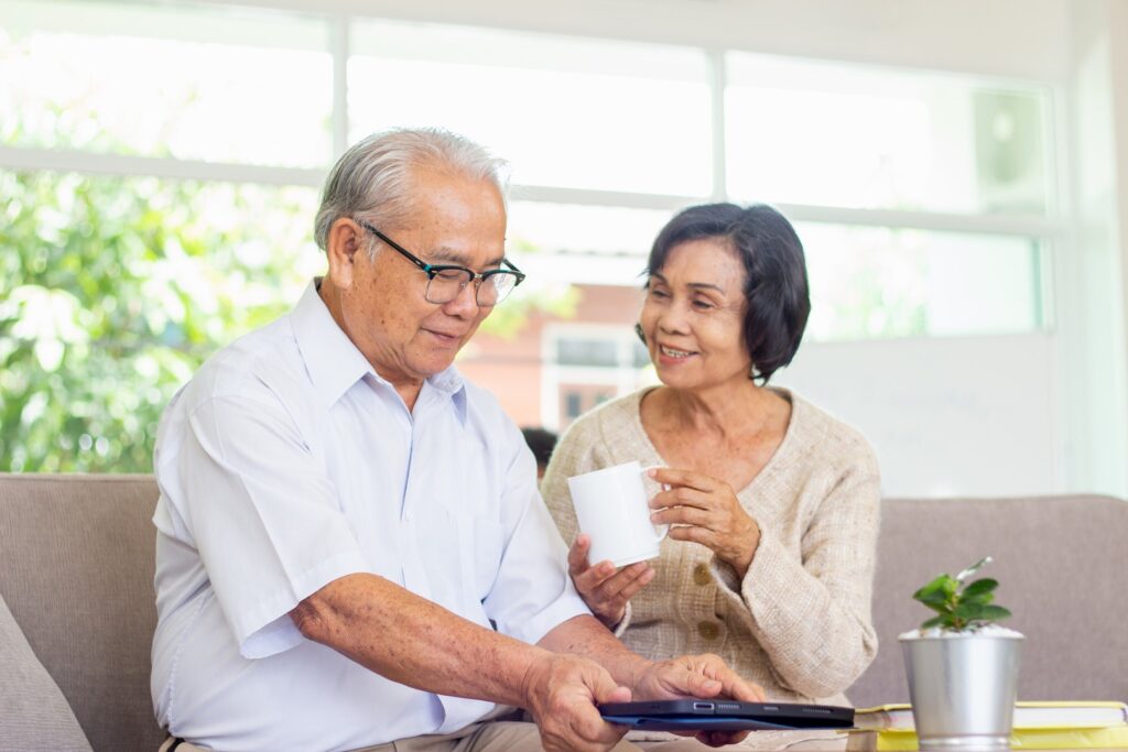 How to Build a Daily Routine for Elderly Loved Ones